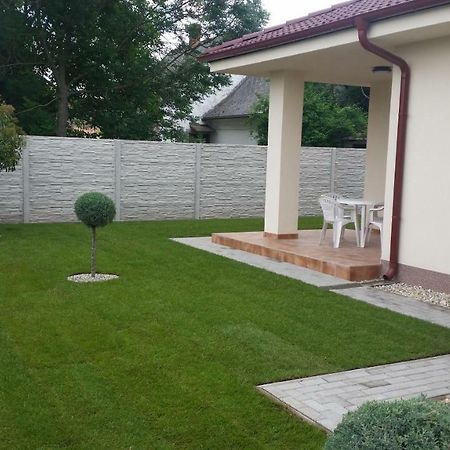 Rekreacny Dom Flora Villa Veľký Meder Exteriör bild